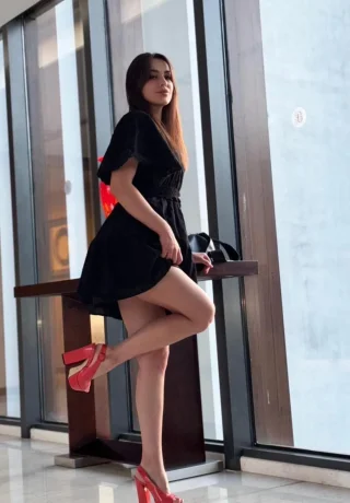 Unleash Your Passion Escort Poline +37281348211